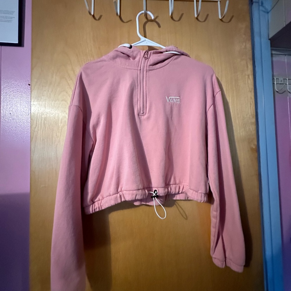 vans cropped hoodie